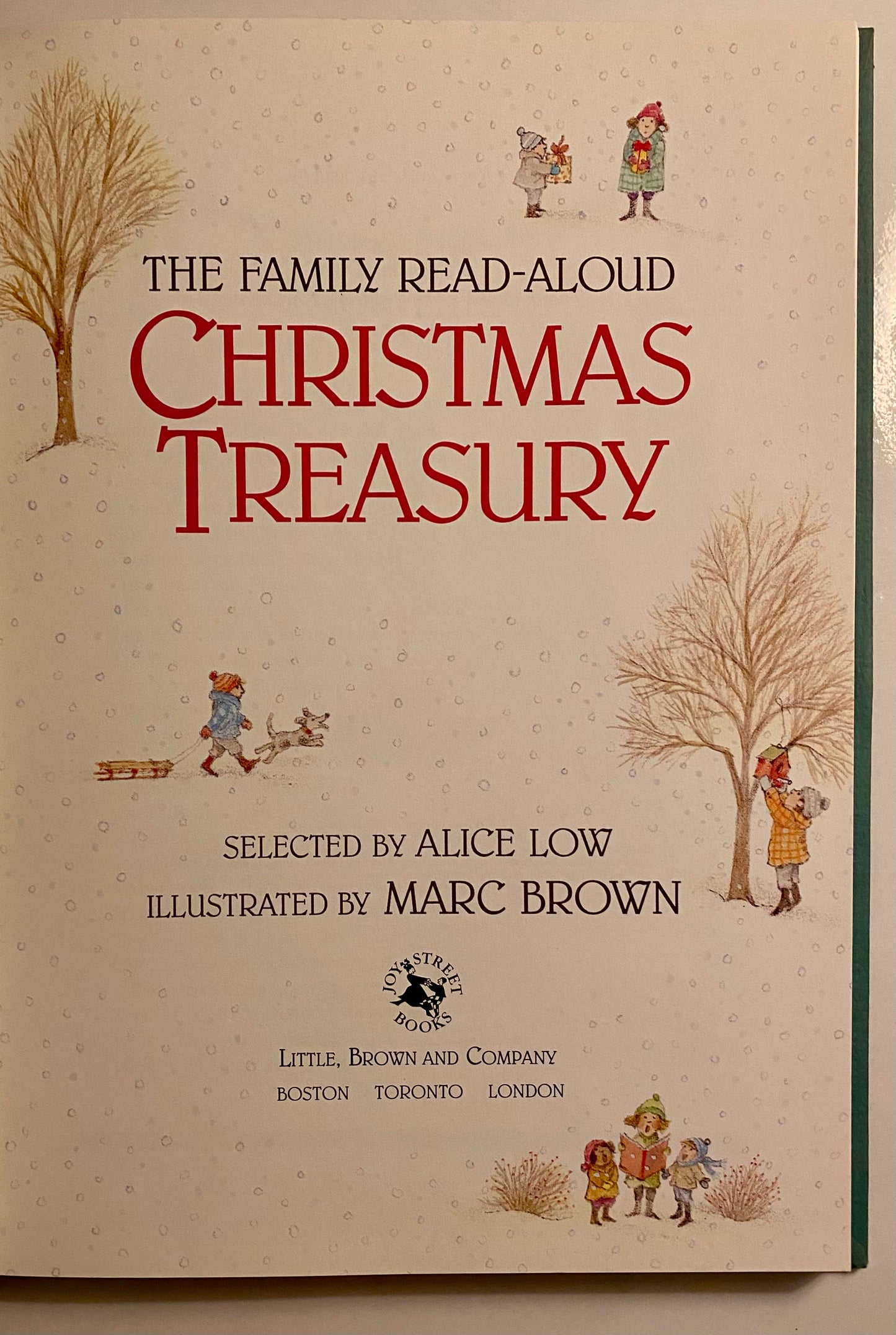 The Family Read-Aloud Christmas Treasury